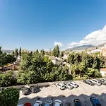 Апартаменти Malagasuite Duquesa