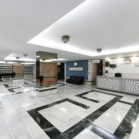 Malagasuite Duquesa Apartment Torremolinos