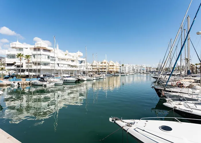 Malagasuite Duquesa Apartment